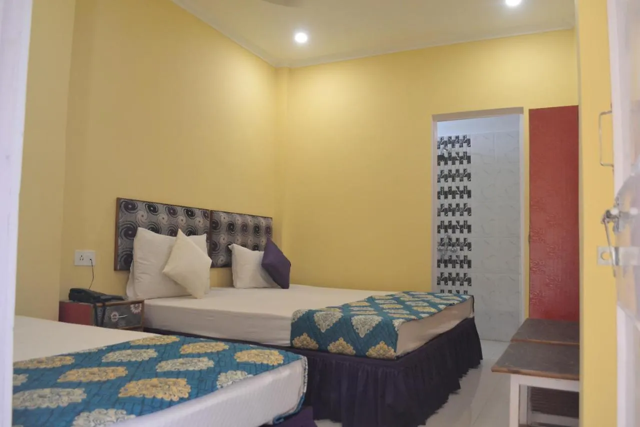 Hotel Samman Varanasi 3*,
