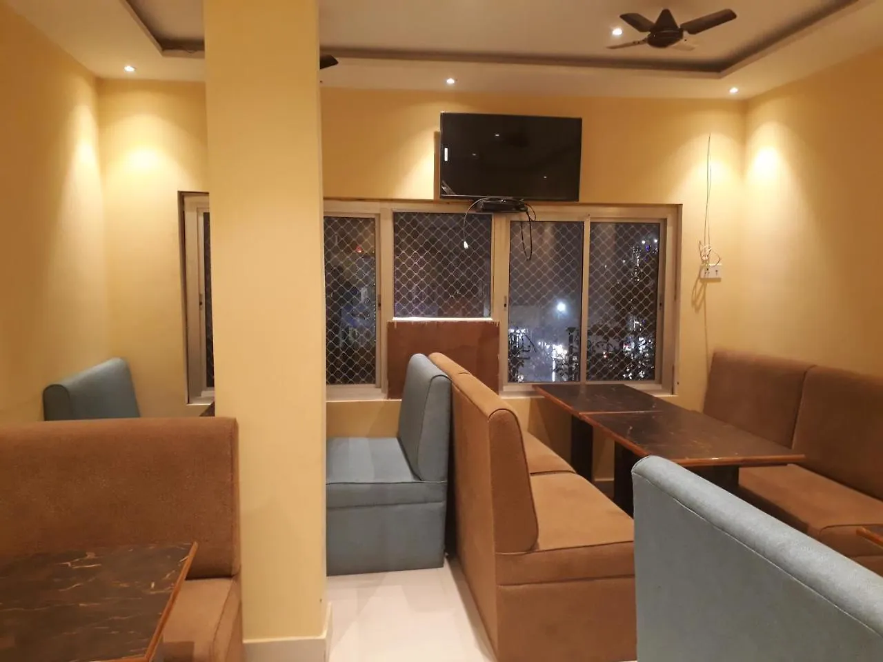 Hotel Samman Varanasi